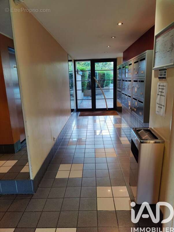 Photo 3 - Appartement à CHOISY-LE-ROI