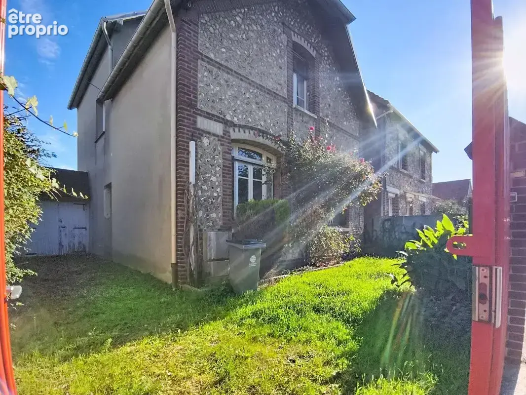 Maison 5 chambres avec garage et cave, beau potentiel à GRAND QUEVILLY - photo 15