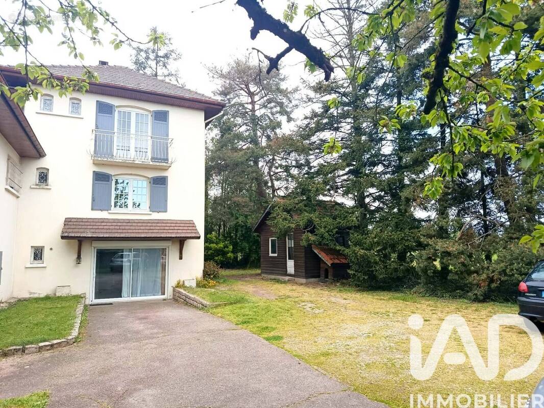 Photo 1 - Maison à SAINT-ROMAIN-LE-PUY