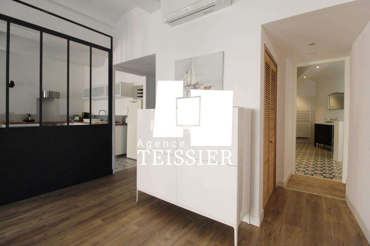 Appartement à LES VANS