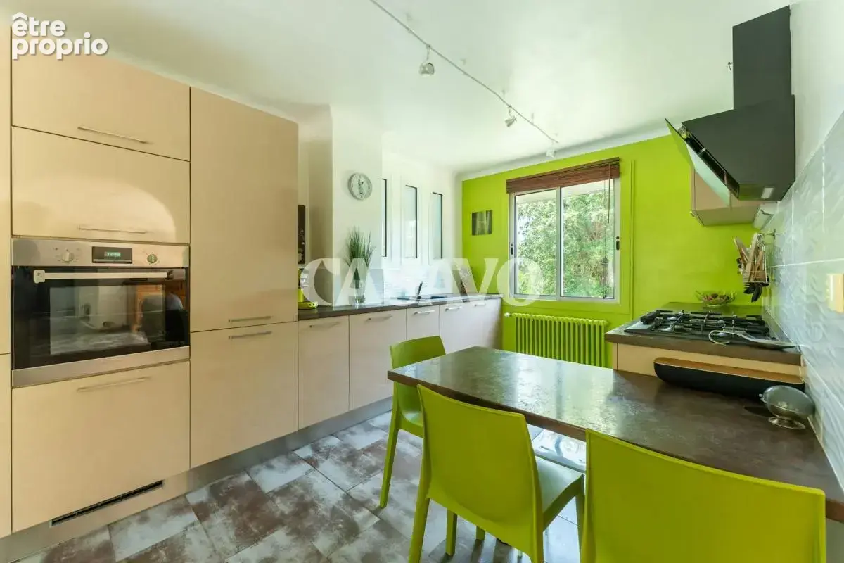 Vente Maison 6 pièces de 210m² - 13090 Éguilles - photo 6