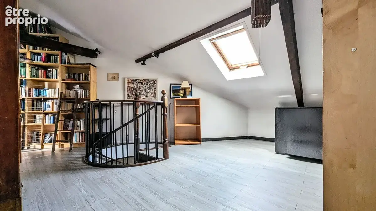 Appartement Duplex Saint Denis 6 pièce(s) 111.51 m2 - photo 12