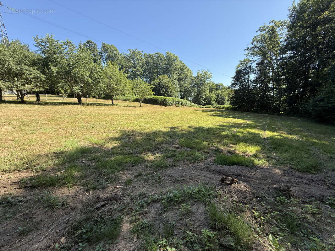 Commune de peyrilhac - photo 3