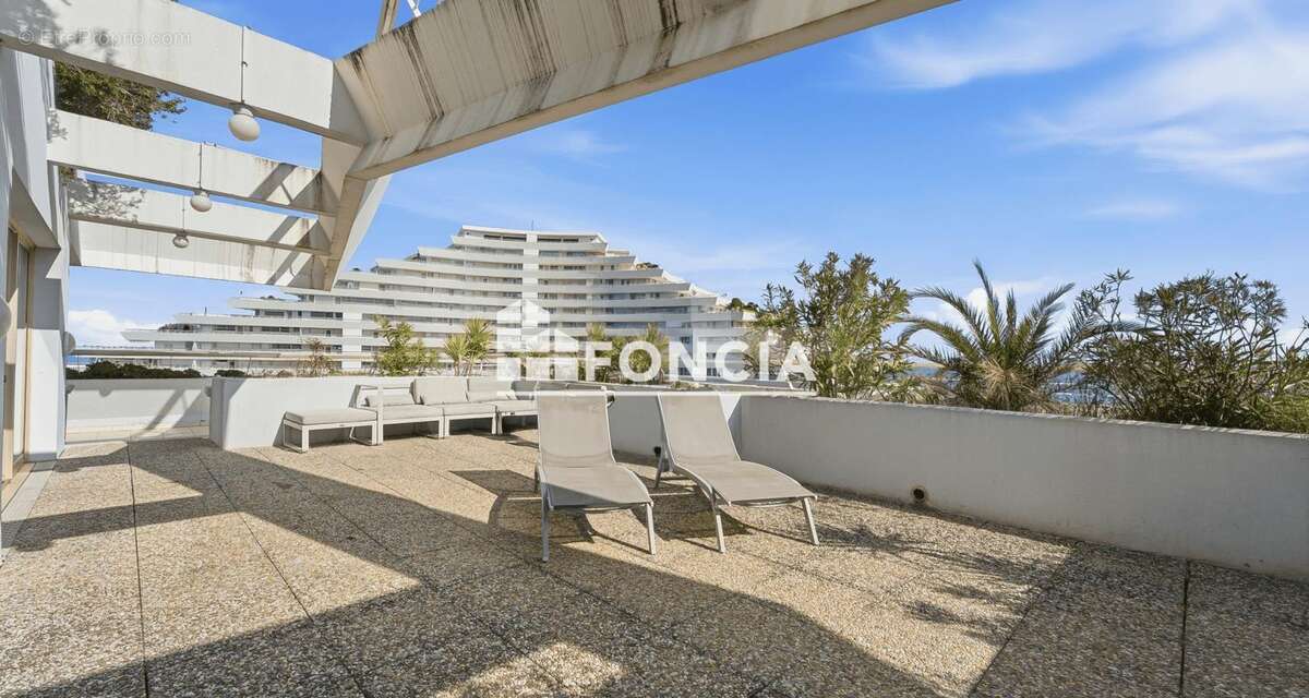 Appartement à VILLENEUVE-LOUBET