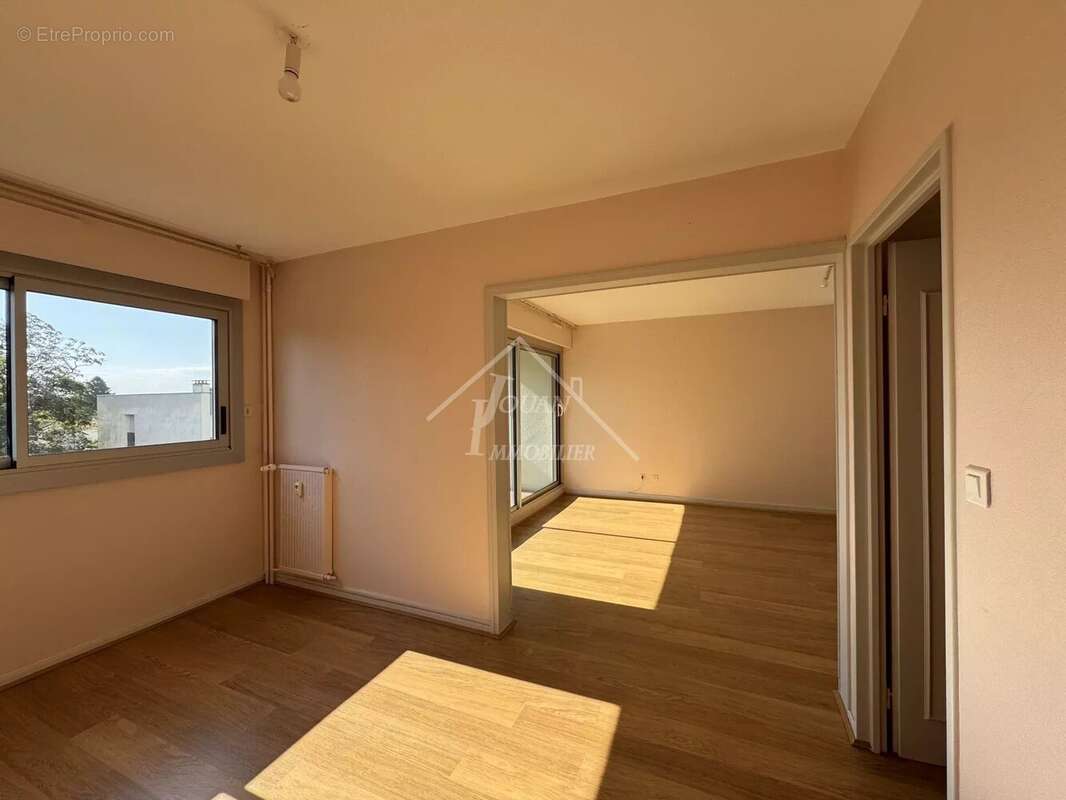 Appartement à MOULINS