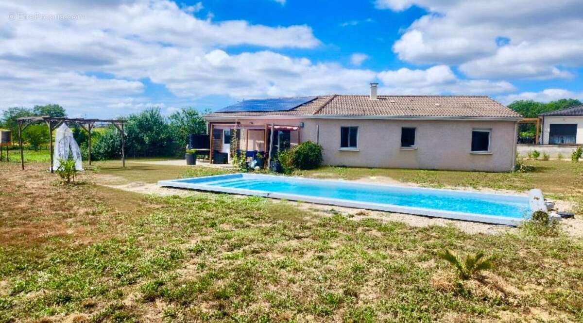 Photo 2 - Maison à SEYCHES