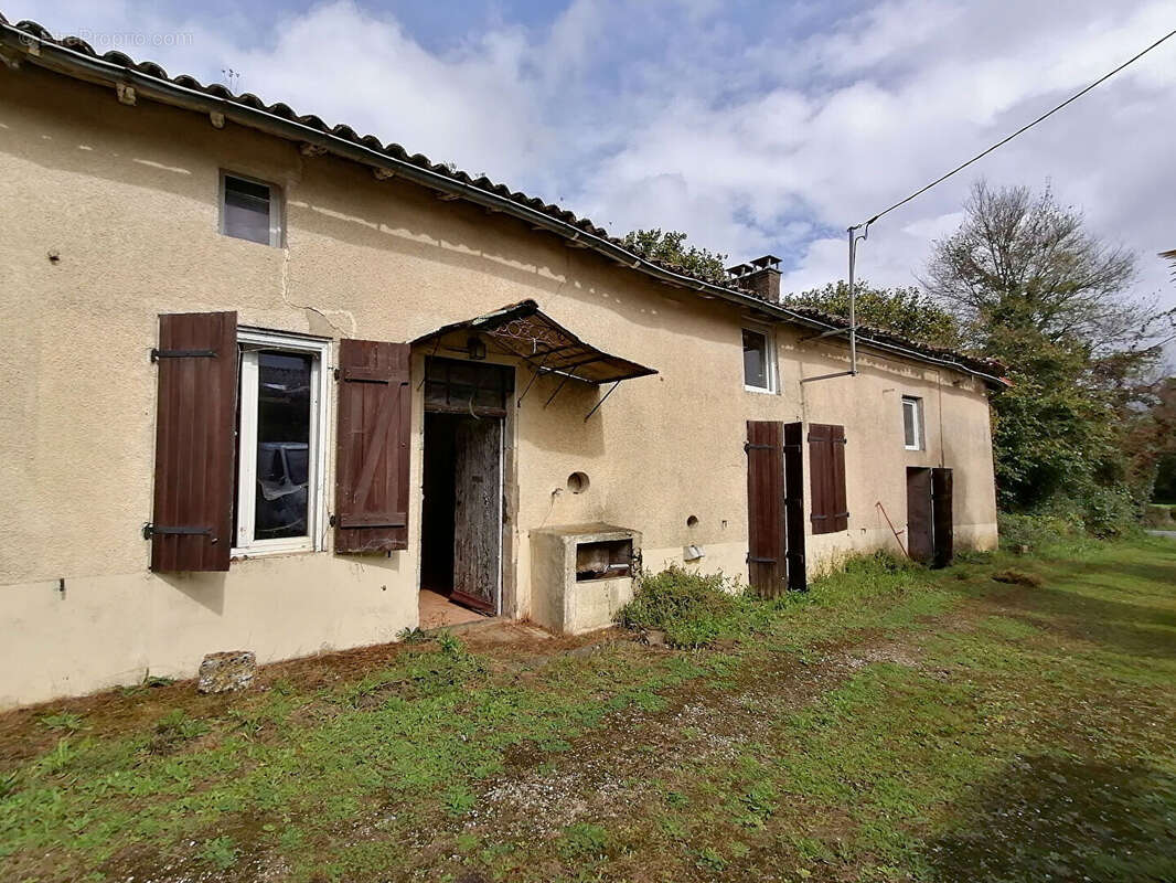 Maison à réhabiliter - 103 m² - photo 6
