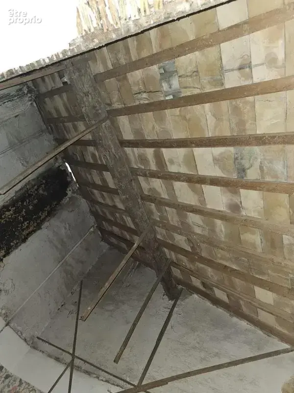 À Vendre - A Nîmes mas à rénover de 500 m² + 5ha de terres agricoles - photo 15