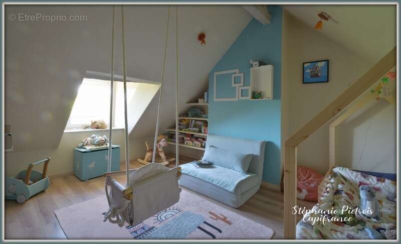 Maison à IVOY-LE-PRE