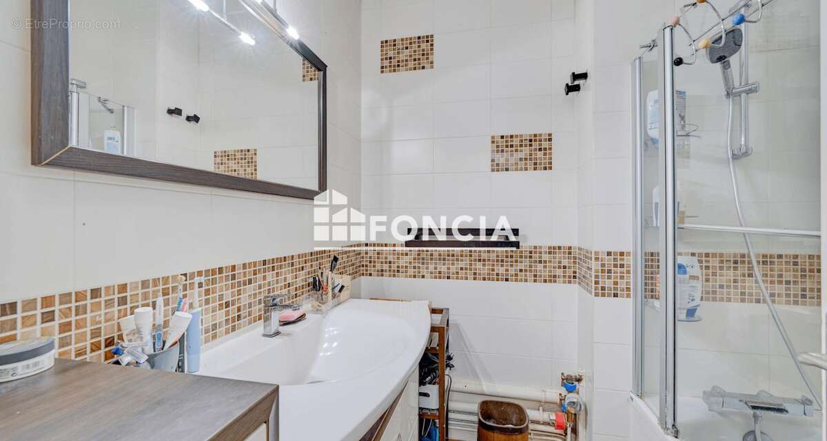 Appartement à BOURG-LA-REINE