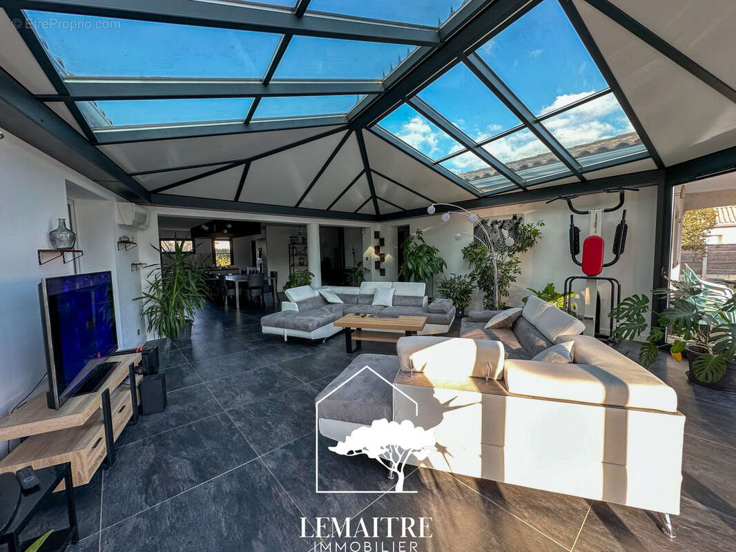 Maison à LES MATHES