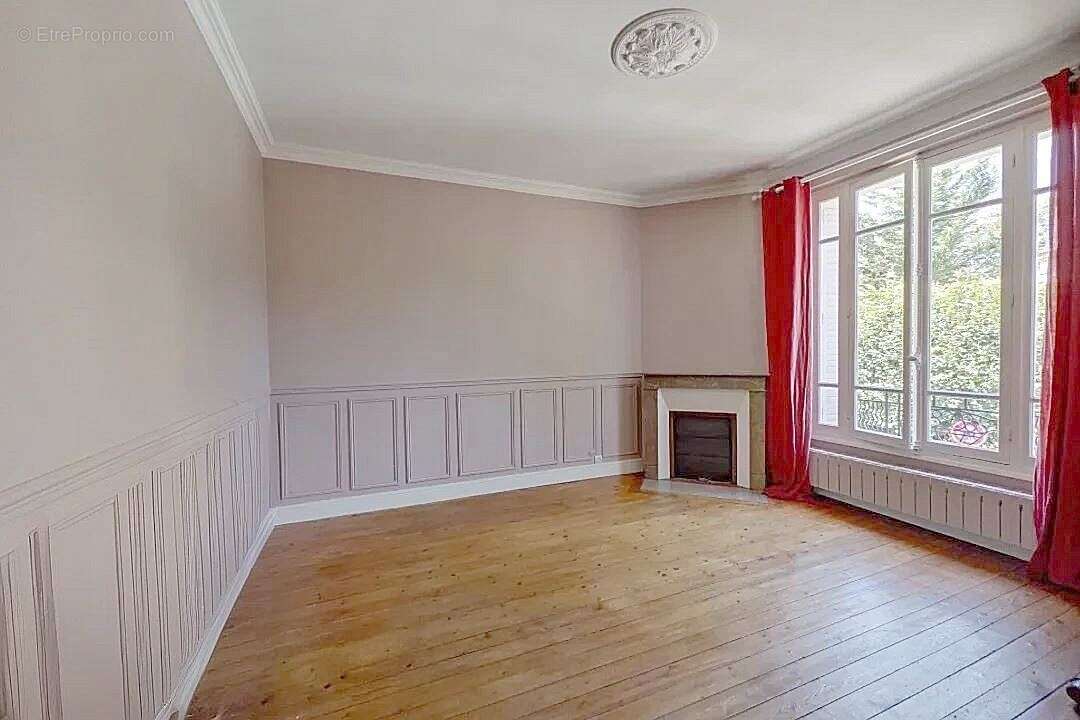 Maison à MANTES-LA-VILLE