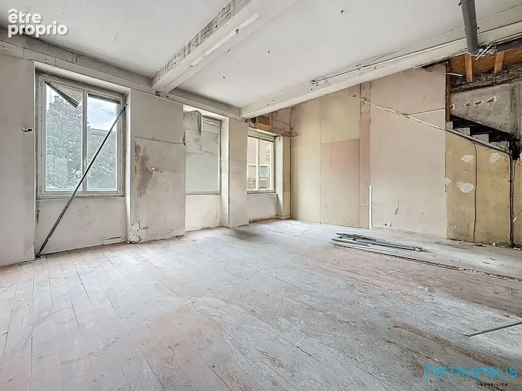 Appartement 4 pièces 53 m² à vendre à Tarare (69170) - photo 3