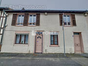 Appartement à GIVRY-EN-ARGONNE