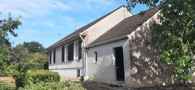 Maison à GUEUGNON