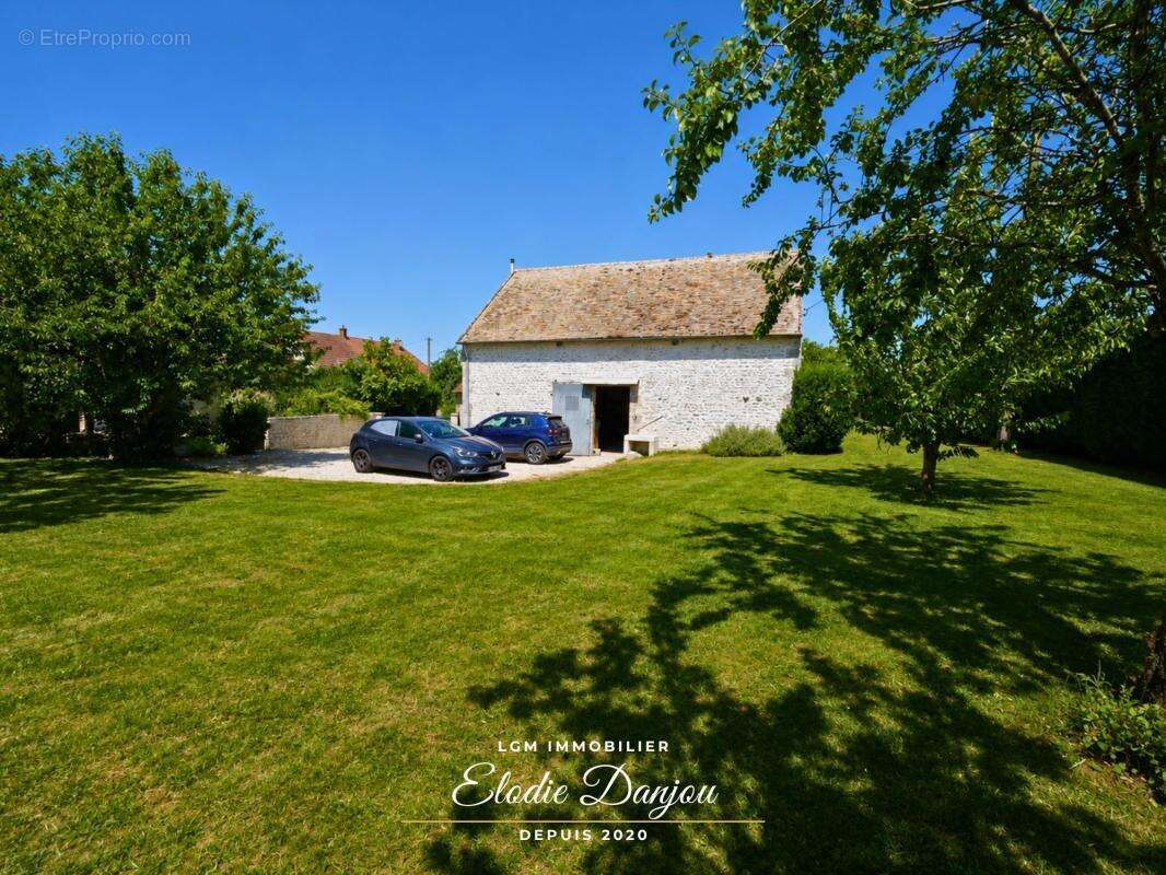 Longère rénovée - 4 chambres - Grange et jardin - Proche Beaugency ou Châteaudun - photo 14