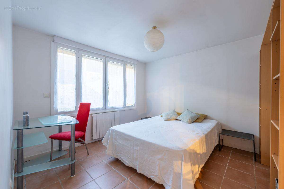 Maison à NANTERRE