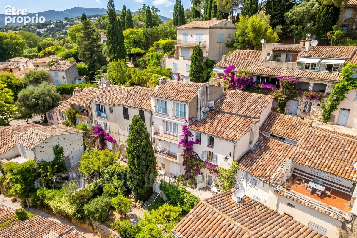 Photo Maison à Grimaud au prix de 695 000€