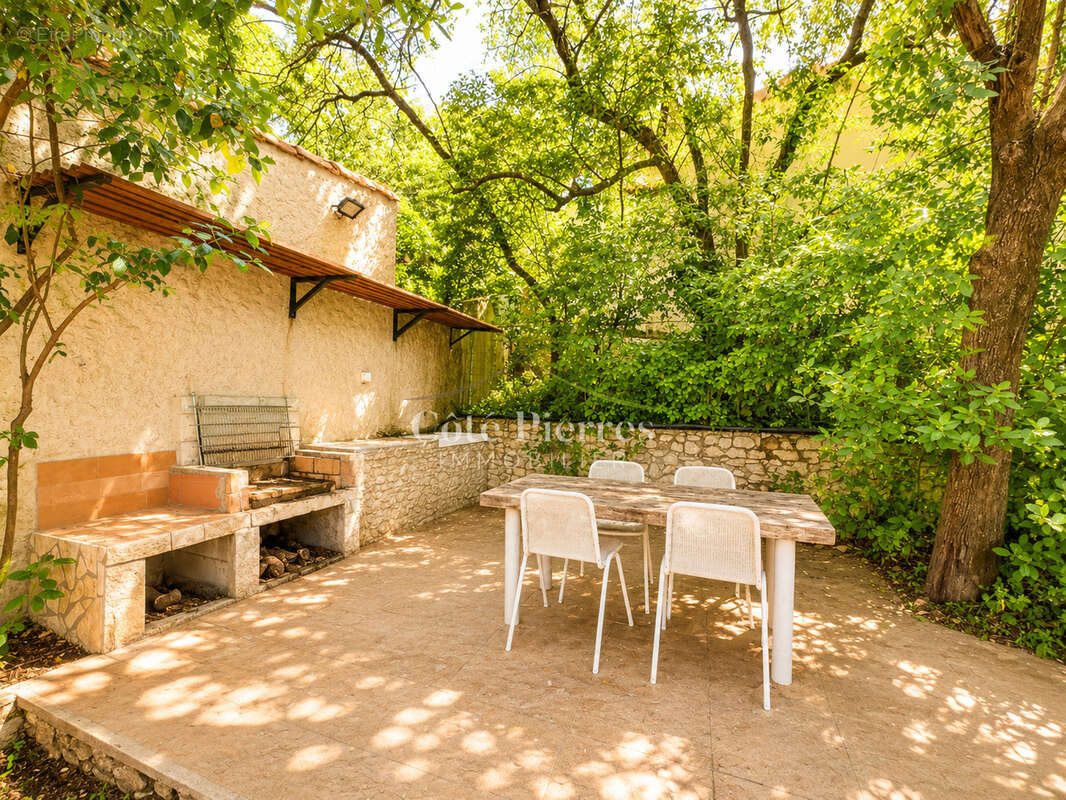 Maison à NIMES