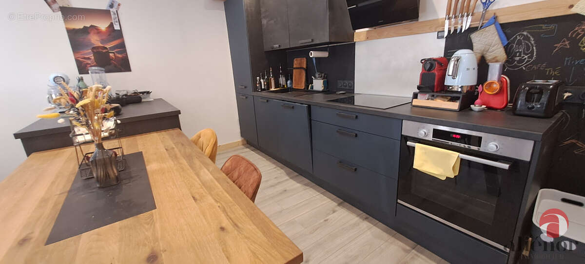 Taninges centre   appartement t2 bis entièrement rénové - photo 8