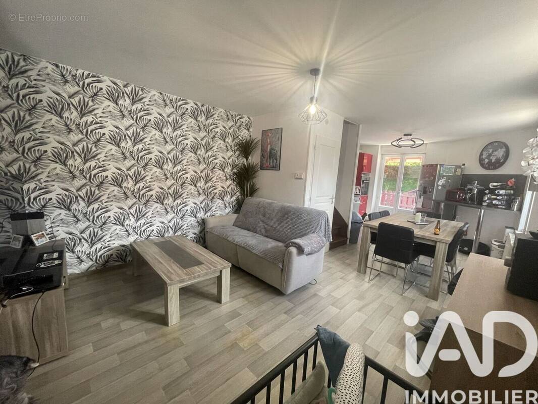 Photo 1 - Maison à LILLEBONNE
