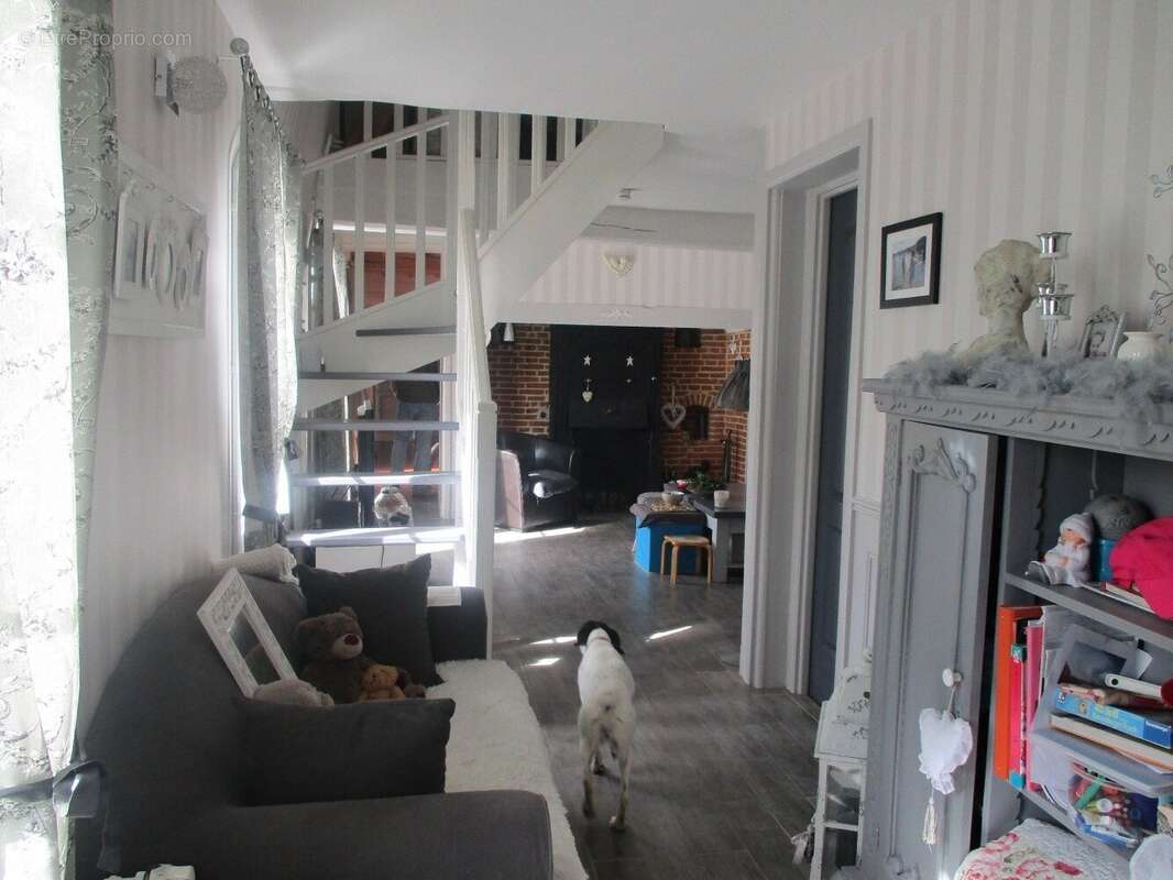 Maison à POIX-DE-PICARDIE