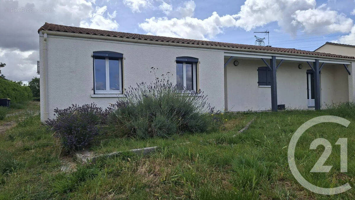 Maison à BALZAC
