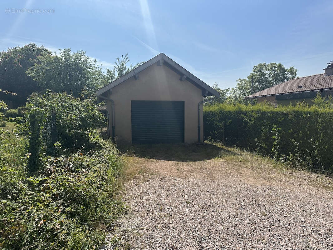 Maison à CHAUFFAILLES