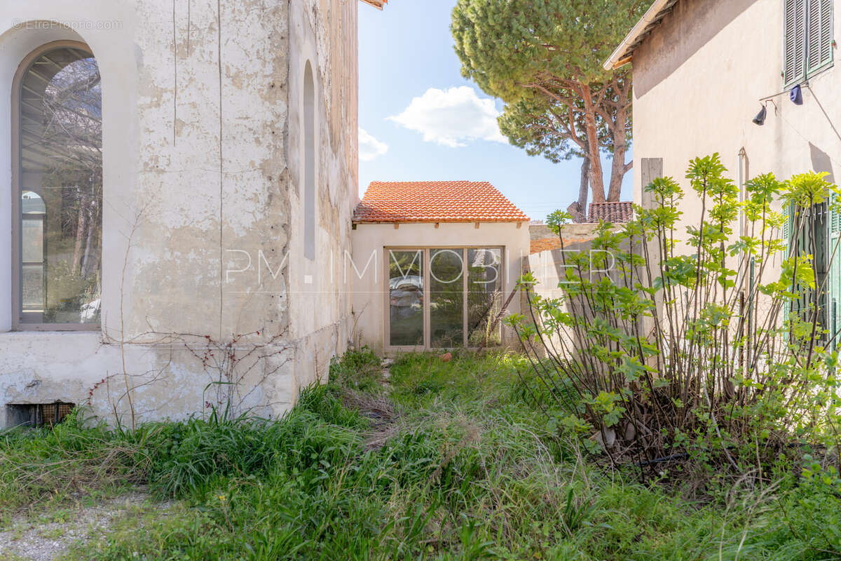 Maison à MARSEILLE-9E