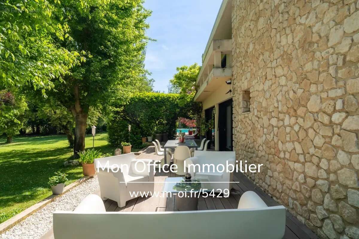 Maison à BOUC-BEL-AIR
