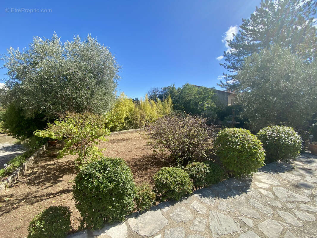 Maison à DRAGUIGNAN