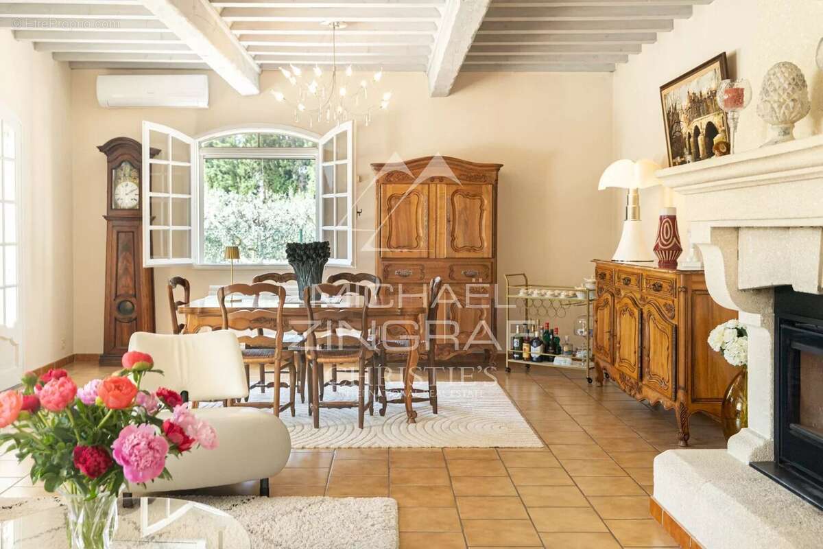 Maison à SAINT-REMY-DE-PROVENCE