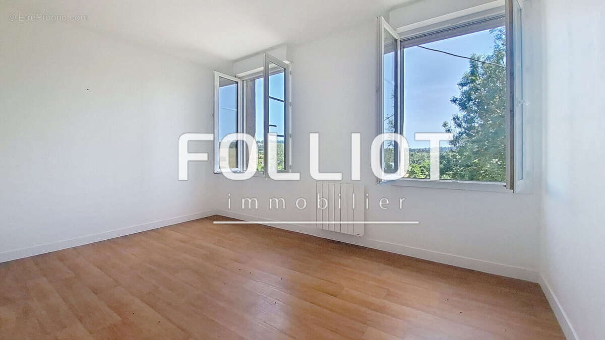 Maison à LA BLOUTIERE
