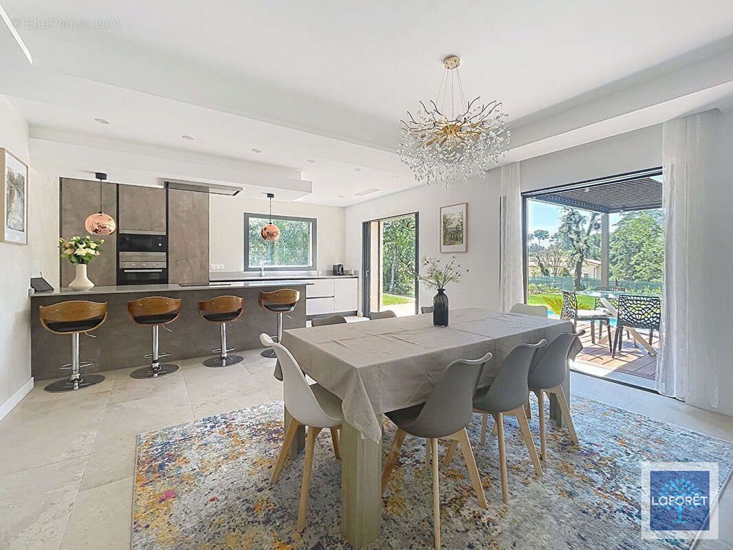 MANIFIQUE VILLA neuve à Saint Paul De Vence 5 pièce(s) 167.85 m2 - photo 4