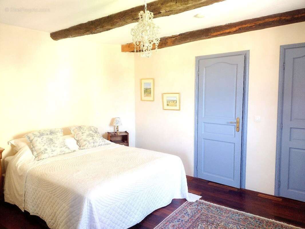Maison de village d'exception, avec piscine à 5 min. de Cahuzac-sur-Vère - photo 14