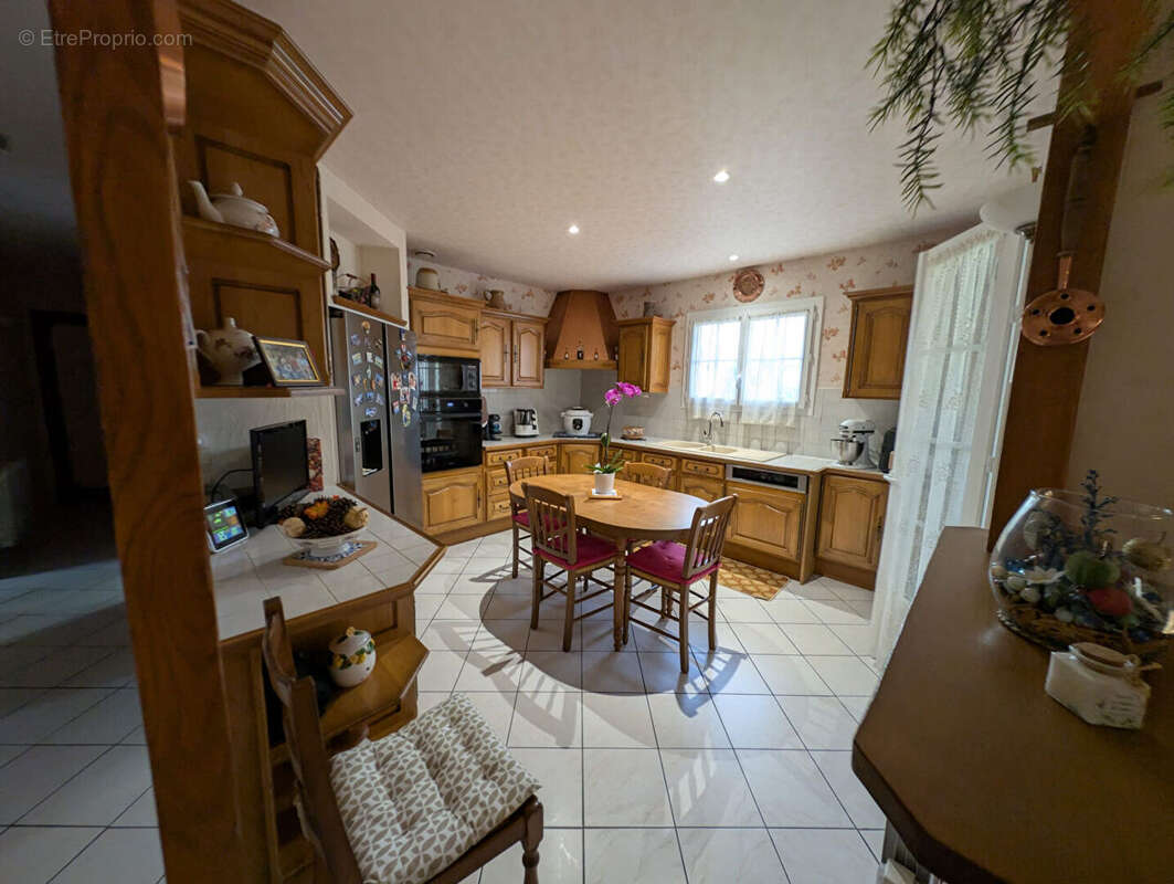 Maison Gujan Mestras 4 pièces 113.71 m2 sur parcelle de 750m2 avec garage - photo 8