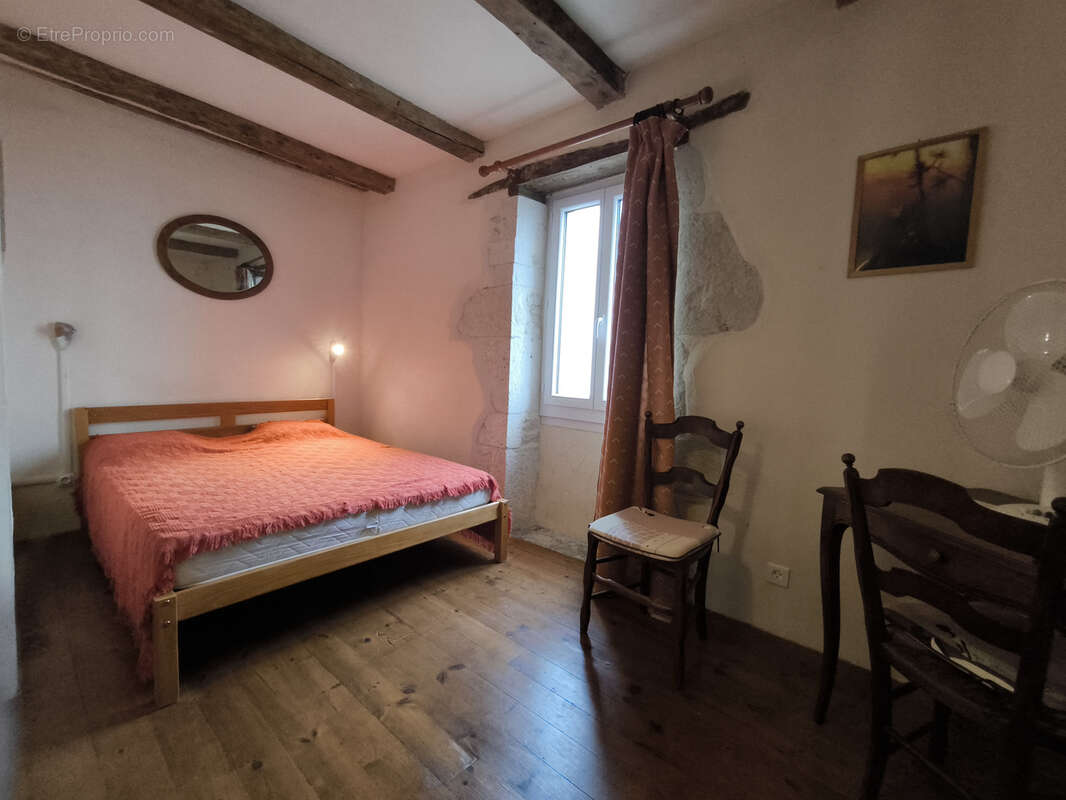 Maison à BAGAT-EN-QUERCY