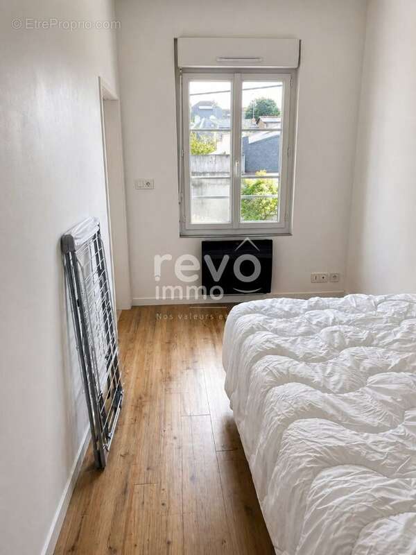 Angers centre ville, T2 meublé de 43 m²  Loué 950 /mois  Bail jusqu'en 2027  Rentabilité 5,3 % - photo 17
