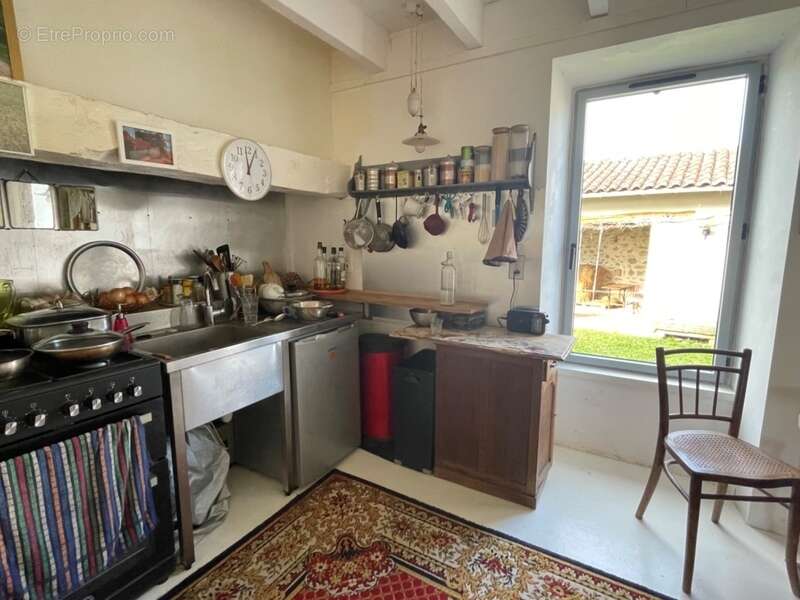 Maison à SAINT-JUNIEN