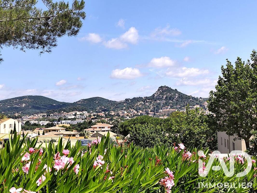 Photo 1 - Appartement à HYERES