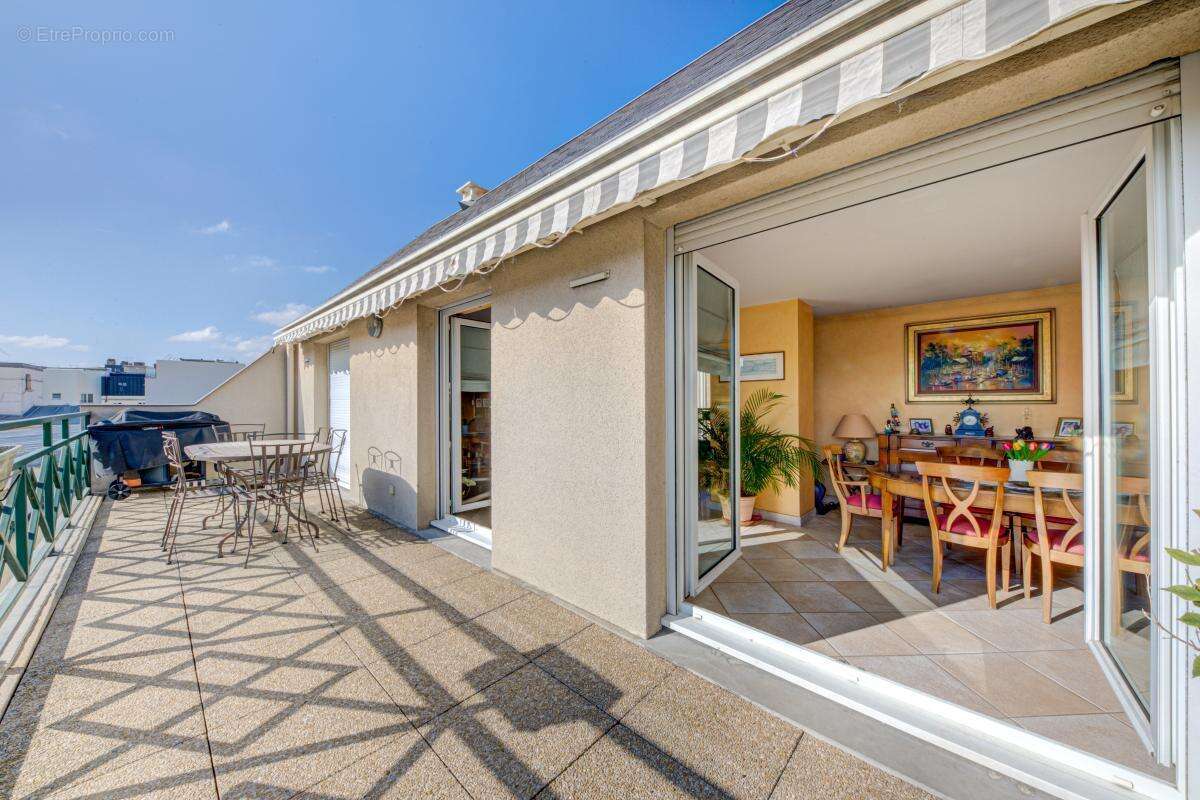 Appartement à ASNIERES-SUR-SEINE