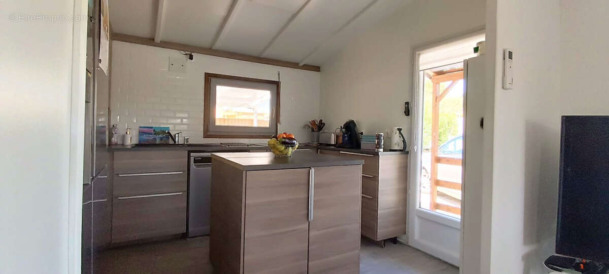 Maison à ROQUEBRUNE-SUR-ARGENS