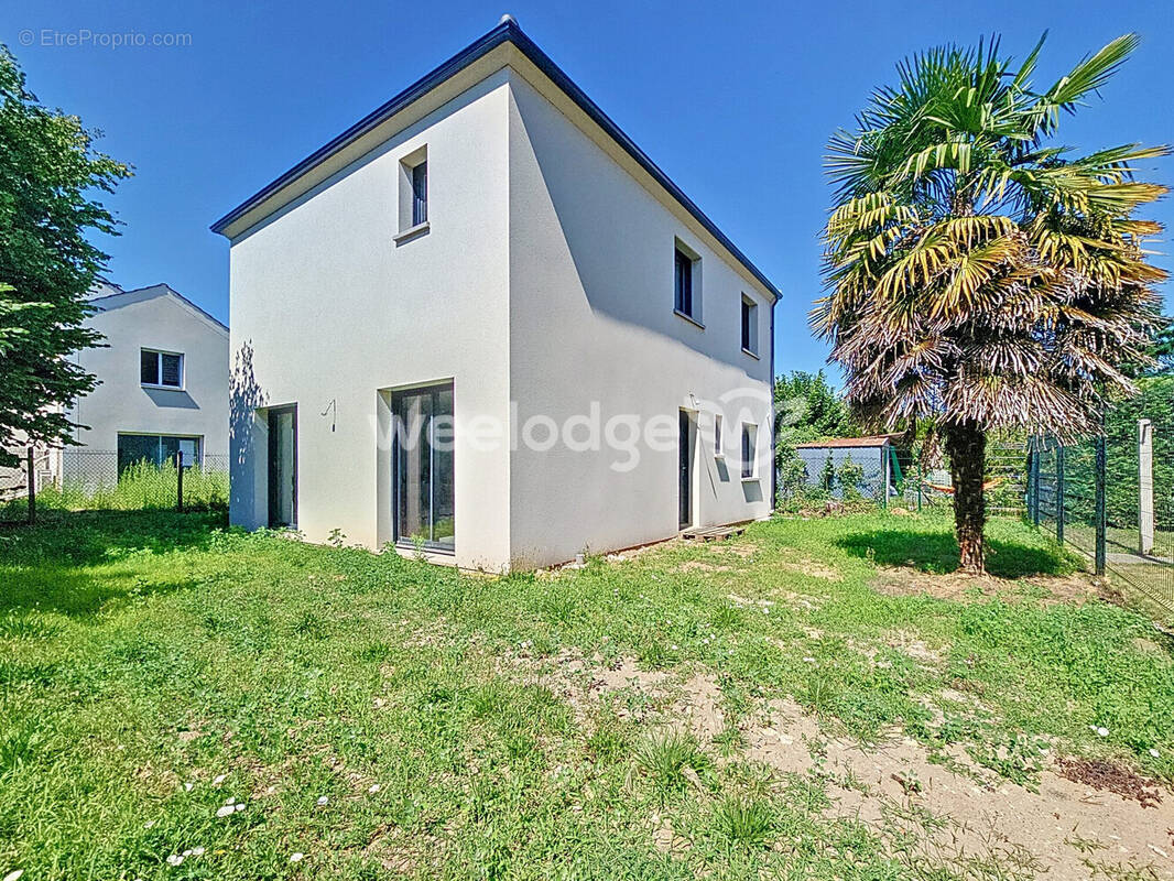 Maison à ERAGNY
