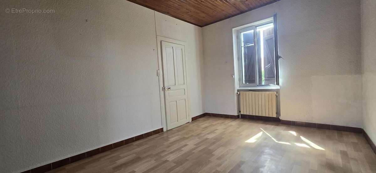Maison 55 m² à Lure  - photo 3