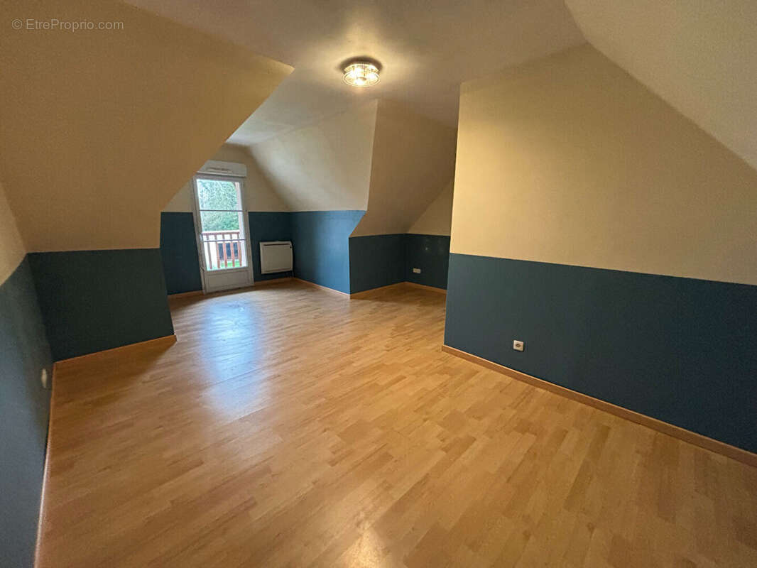 Maison à SAINTE-GENEVIEVE