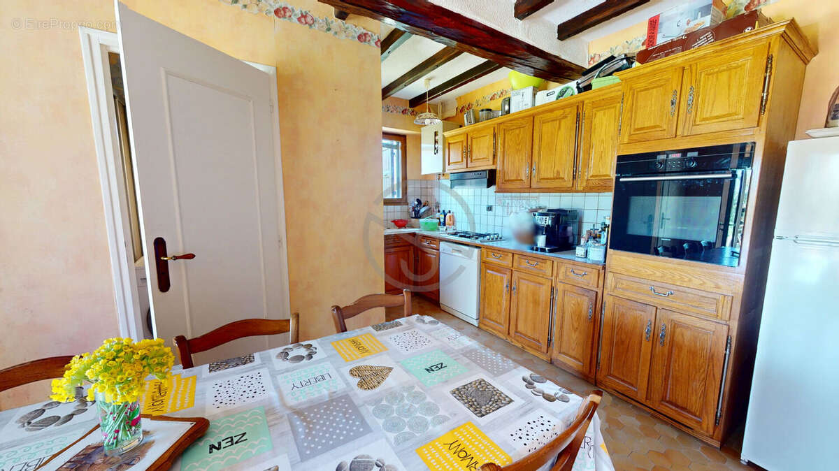 Maison dauphinoise - 3 chambres + double garage - photo 10