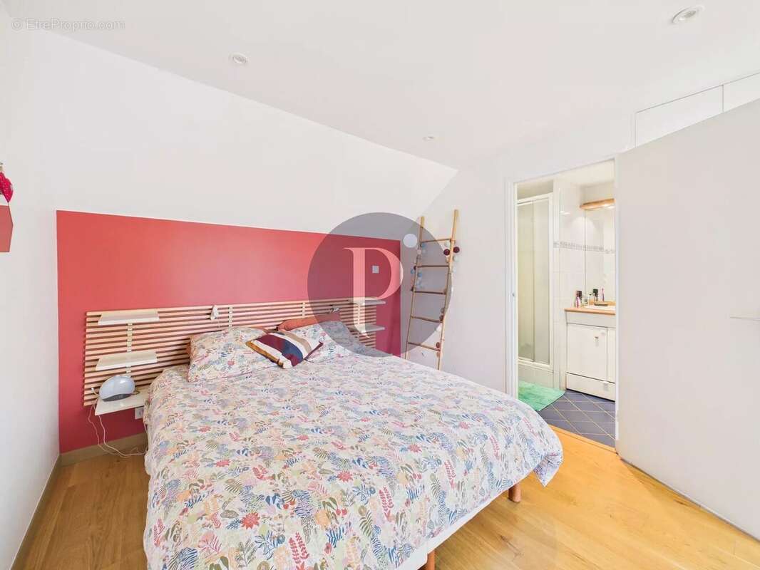 Appartement à VERRIERES-LE-BUISSON