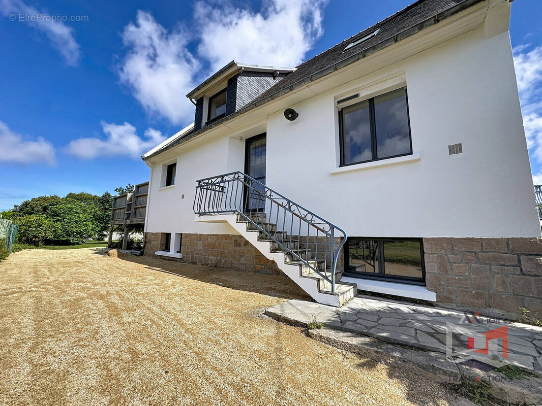 Maison à SAINT-QUAY-PERROS