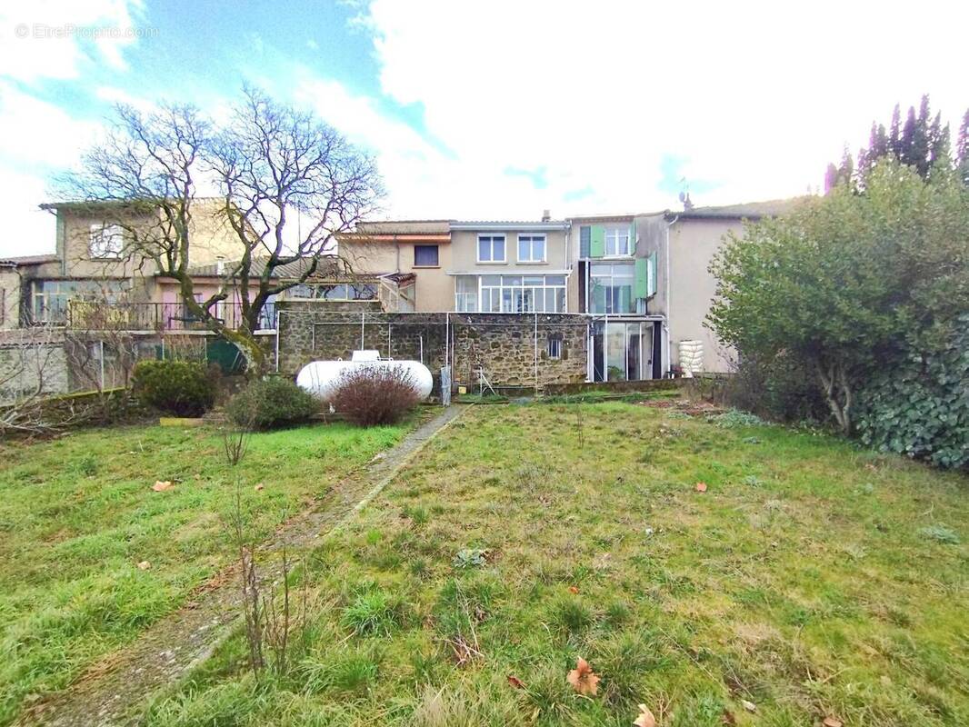 Photo 1 - Maison à VERNOUX-EN-VIVARAIS