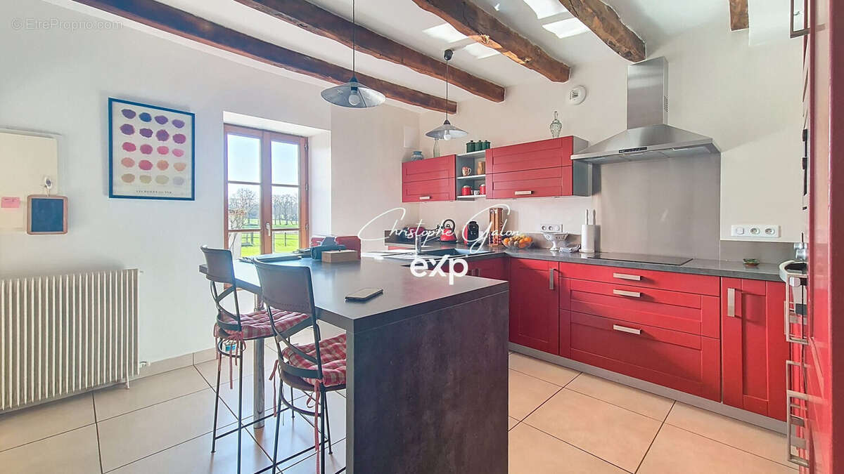 Maison 170 m² à Bellac  - photo 6